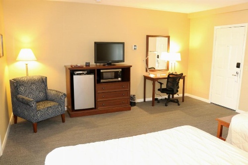 The Village Inn image 5